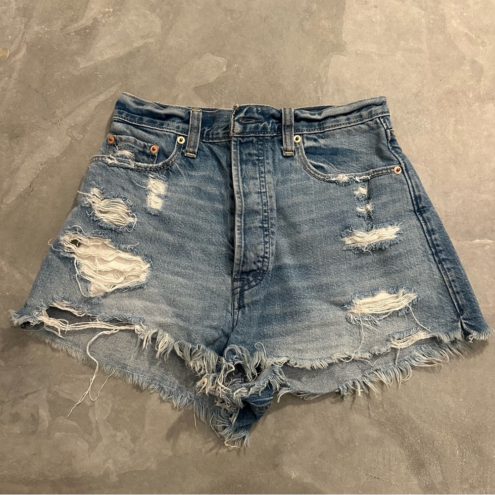 Abercrombie Distressed Denim Blue Shorts High Rise Mom Shorts 25